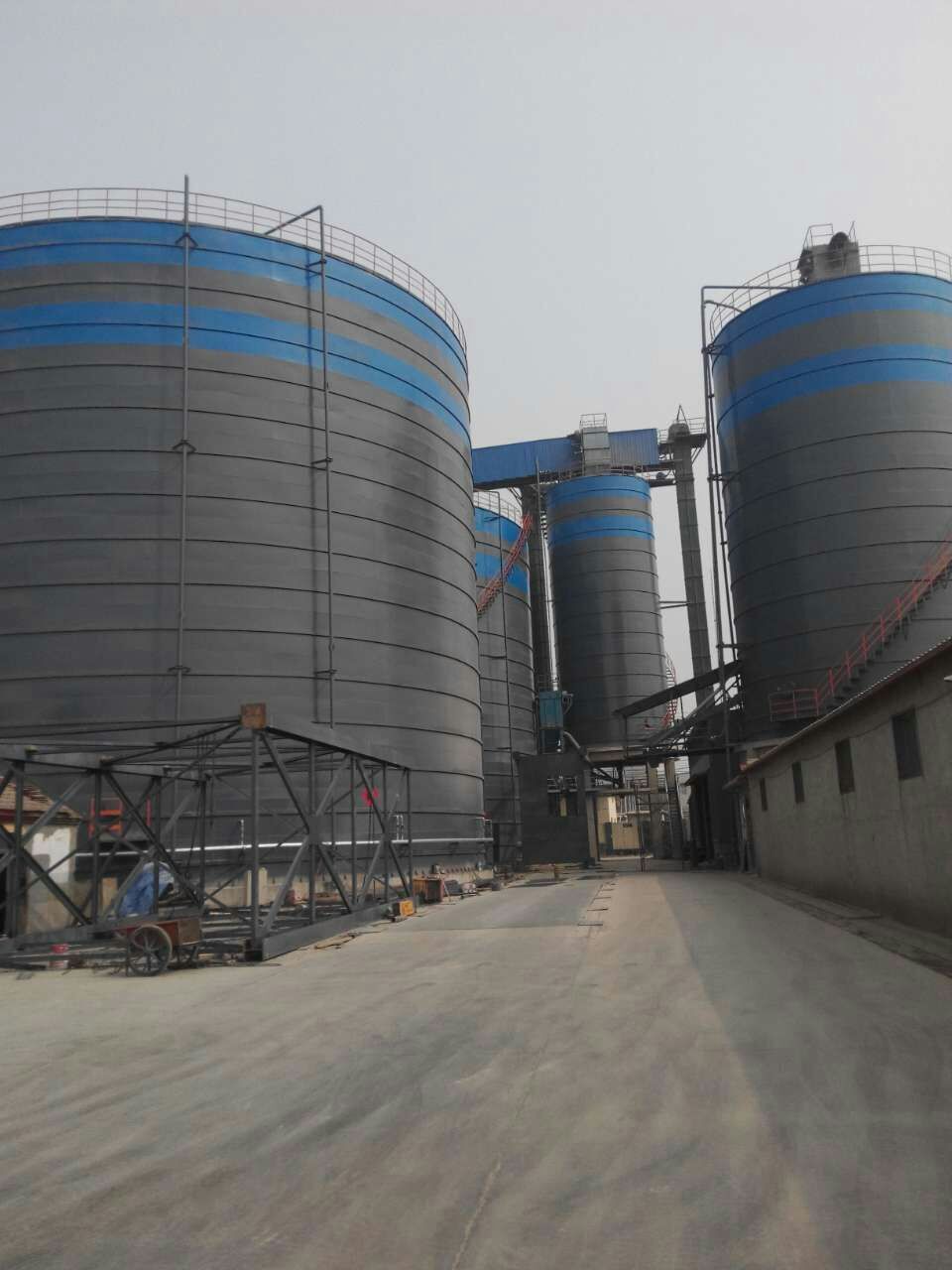 霍尔果斯粉煤灰储存库基础怎么建造